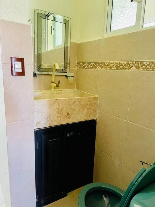 Punta Me Apartments & Rooms Near The Punta Sam Ferry Beach Cancun Luaran gambar